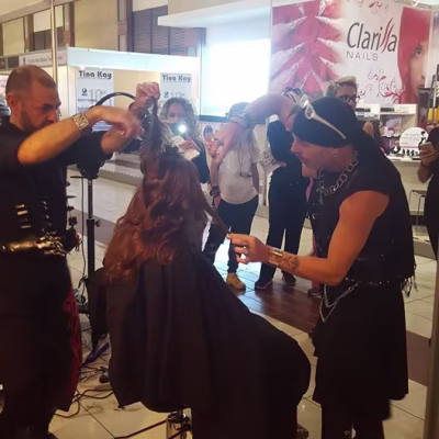 12294798_10207132367659133_1776484323329417546_n_uinlyo